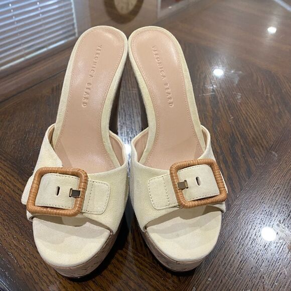 Veronica Beard Wedges Cream - Picture 3 of 6